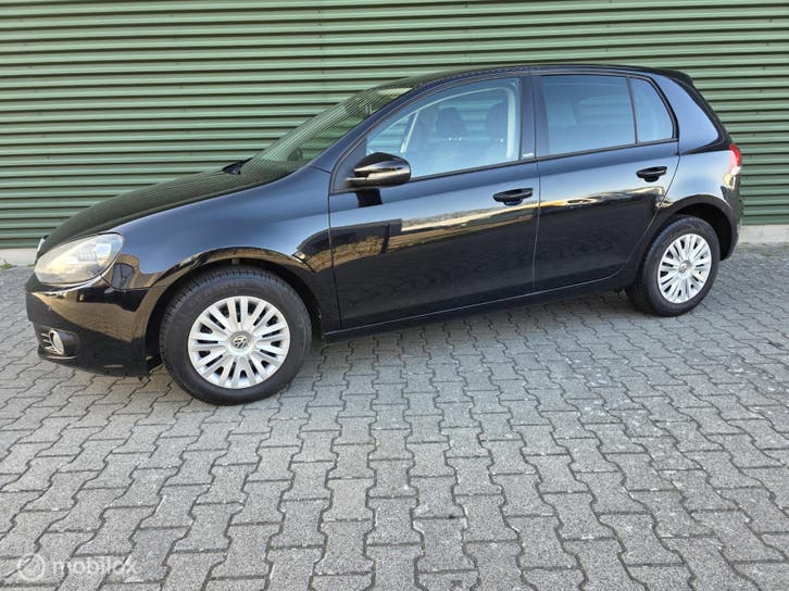 Zwarte Volkswagen Golf 1.4 TSI Style uit 2011